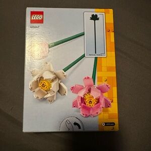 LEGO Botanical Collection with Pink and White Blooms